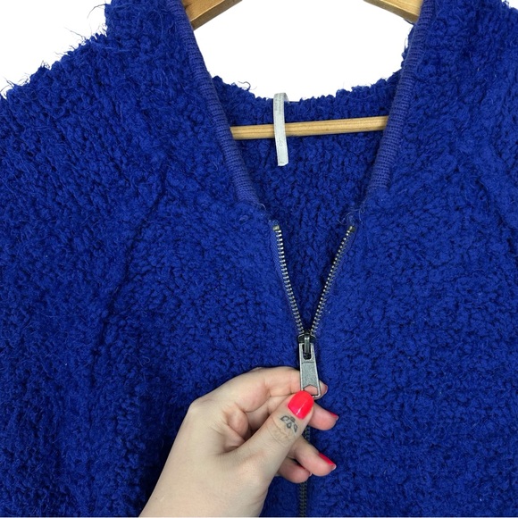 Free People Furry Time Oversized Hooded Zip Up Cozy Sweater Jacket Blue  L - Picture 9 of 15
